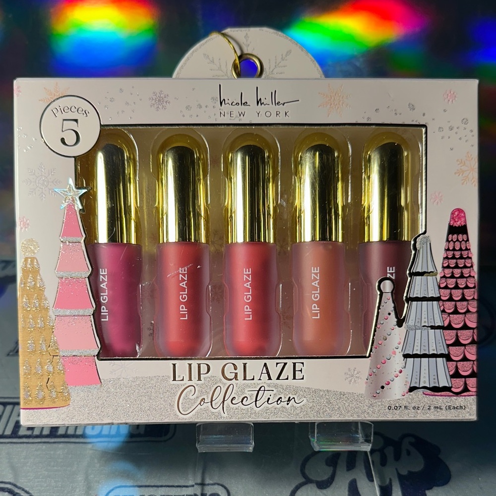 Nicole Miller Lip Glaze Set in Pink and Gold